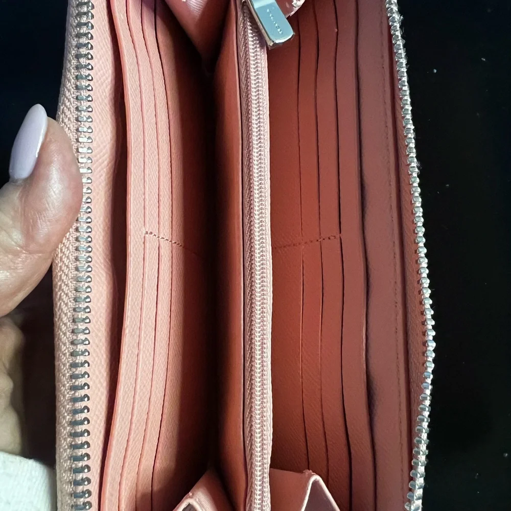 Coach Pink Zip-Around Leather Wallet - Picture 4 of 7
